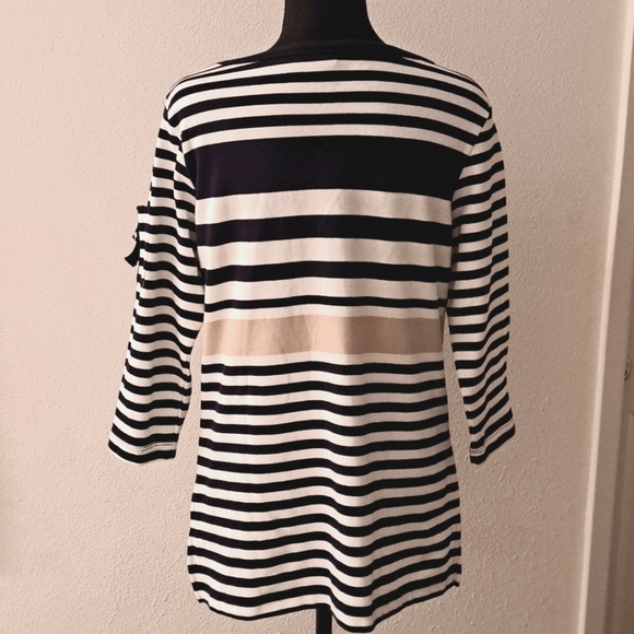 White Stag size Small Stripped Top. Made with 3% Spandex and 97% Cotton - Picture 3 of 3